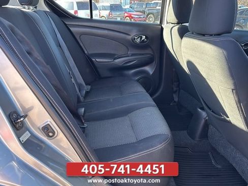 Used 2014 Nissan Versa SV FWD image 12