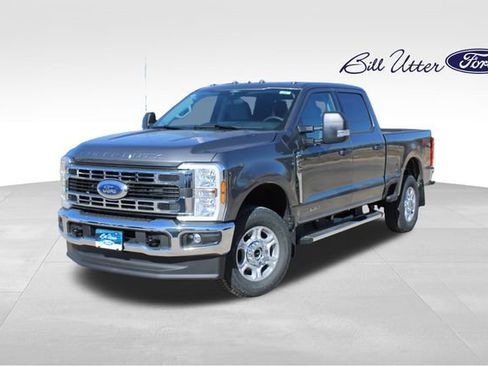 New 2026 Ford F250 XLT image 1