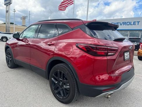 Used 2023 Chevrolet Blazer LT w/ Sound & Technology Package AWD/4WD image 4