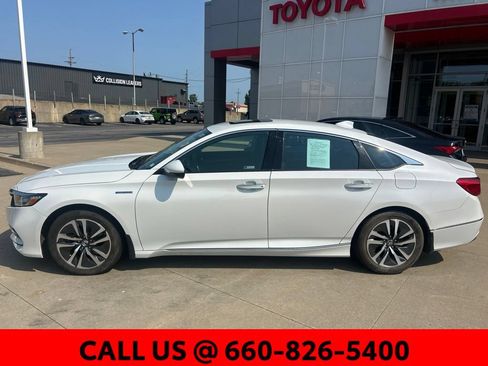 Used 2020 Honda Accord Touring image 10
