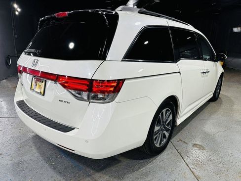 Used 2015 Honda Odyssey Touring image 4