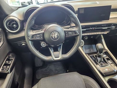 Used 2024 Alfa Romeo Tonale Ti AWD/4WD image 14