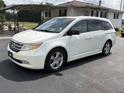 Used 2012 Honda Odyssey Touring image 1