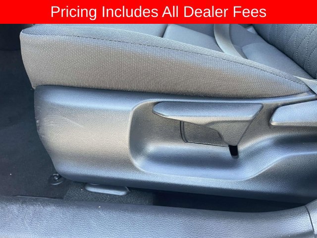 Used 2025 Toyota Corolla LE FWD image 21