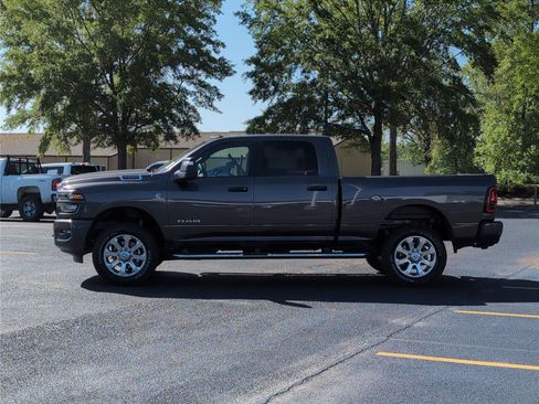 New 2026 RAM 2500 Big Horn AWD/4WD image 2