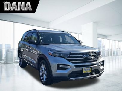 Certified 2023 Ford Explorer XLT w/ Equipment Group 202A