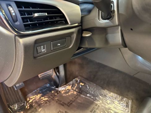 Used 2016 Cadillac ATS Luxury w/ Cold Weather Package image 13