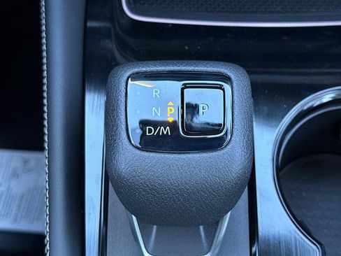 New 2025 Nissan Rogue Platinum w/ Tech Package image 19