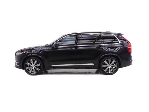 Certified 2024 Volvo XC90 T8 Ultimate w/ Protection Package Premier AWD/4WD image 3