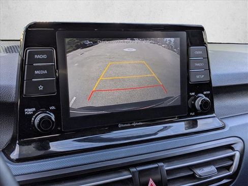 Used 2021 Kia Seltos S image 13