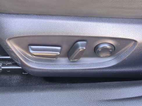 Used 2023 Toyota Camry XSE image 20