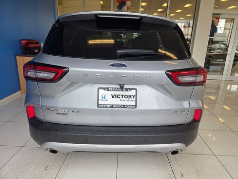 Used 2024 Ford Escape Platinum AWD/4WD image 7