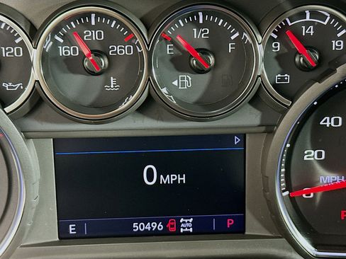 Used 2021 Chevrolet Silverado 1500 Custom Trail Boss w/ Realtree Special Edition image 18