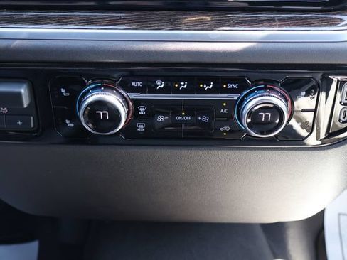 New 2026 GMC Sierra 1500 SLE AWD/4WD image 14
