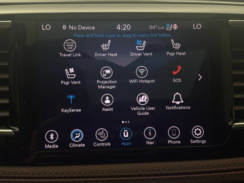 Used 2019 Chrysler Pacifica Limited w/ Tire & Wheel Group FWD image 24