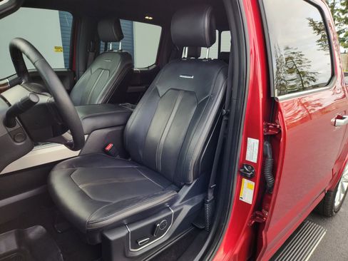 Used 2015 Ford F150 Platinum w/ Equipment Group 701A Luxury image 7