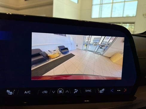 New 2026 Chevrolet Traverse LT image 29