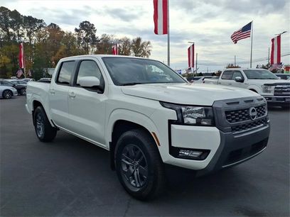 Used 2025 Nissan Frontier SV w/ SV Convenience Package