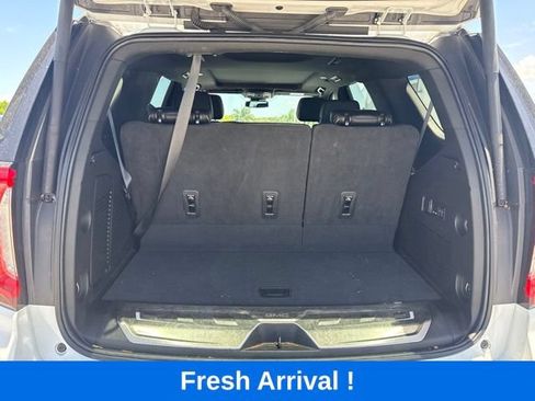 Used 2023 GMC Yukon AT4 w/ AT4 Premium Package AWD/4WD image 13