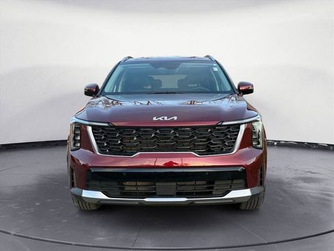 Used 2025 Kia Sorento S image 9