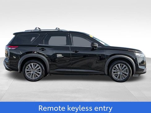 Used 2023 Nissan Pathfinder SL w/ SL Premium Package image 8