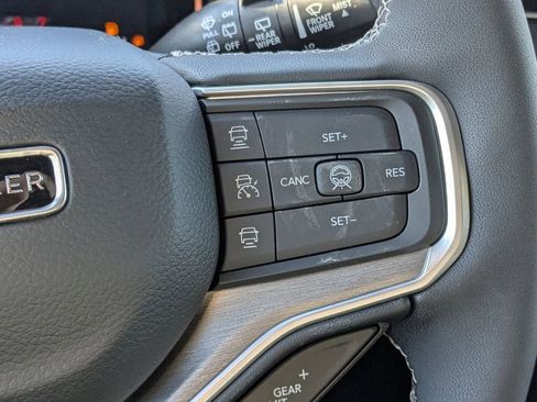 New 2026 Jeep Grand Wagoneer L w/ Premium Group I image 22