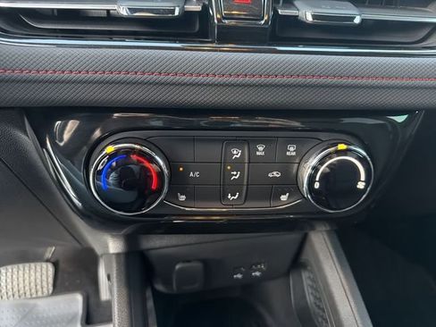 Used 2024 Chevrolet TrailBlazer RS AWD/4WD image 22