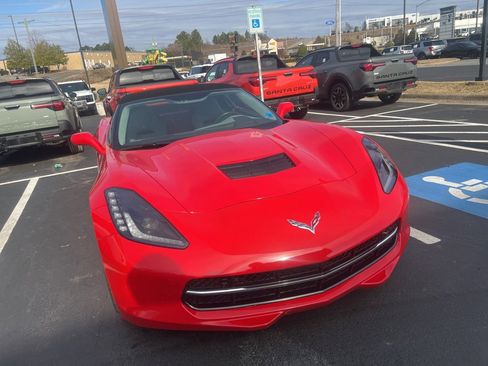 Used 2019 Chevrolet Corvette Stingray w/ 3LT Preferred Equipment Group image 5