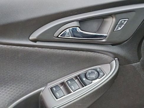 Used 2025 Chevrolet Malibu LT image 21