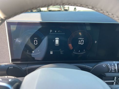 New 2026 Hyundai Santa Fe SE image 13