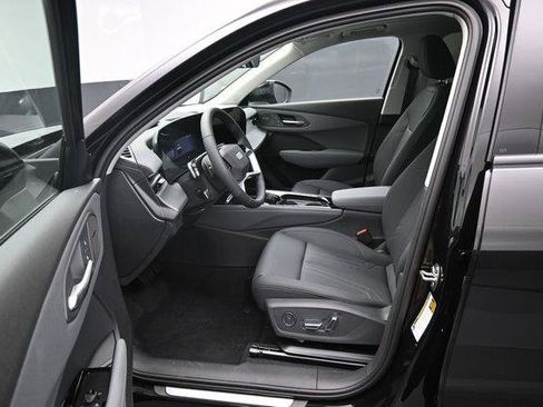 New 2026 Audi Q3 quattro 2.0T AWD/4WD image 9