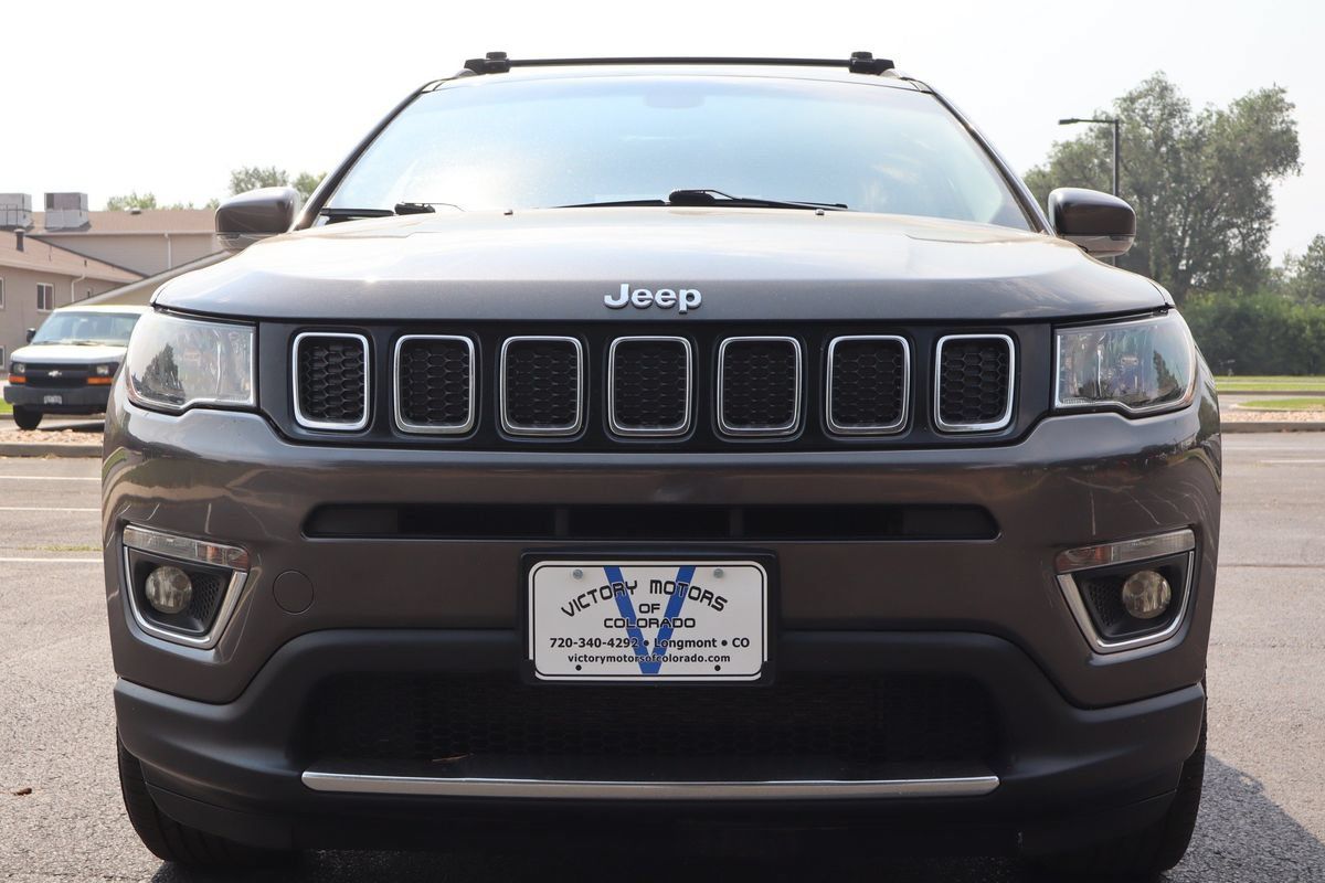 Used 2019 Jeep Compass Limited AWD/4WD image 13