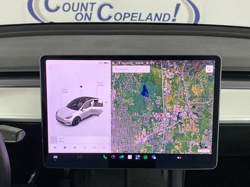 Used 2021 Tesla Model Y Long Range AWD/4WD image 14