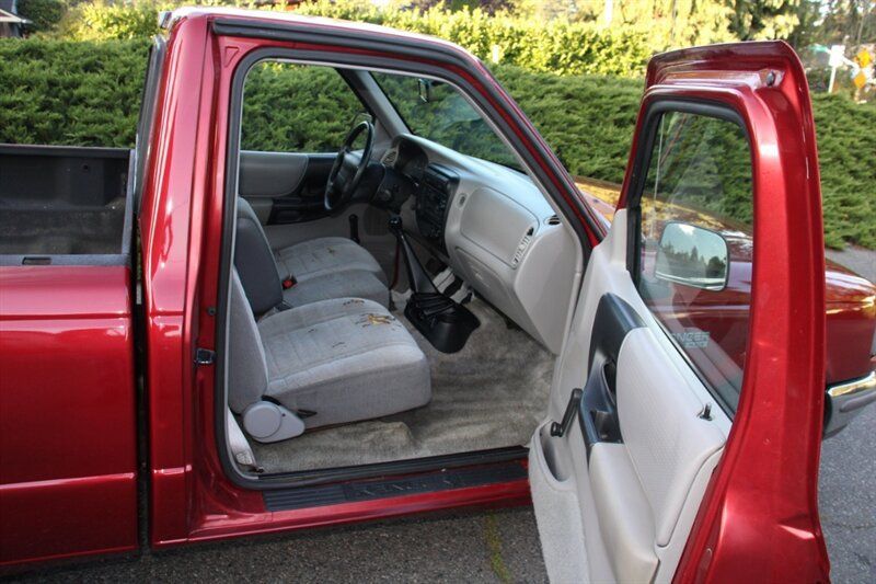 Used 1997 Ford Ranger XL RWD image 12