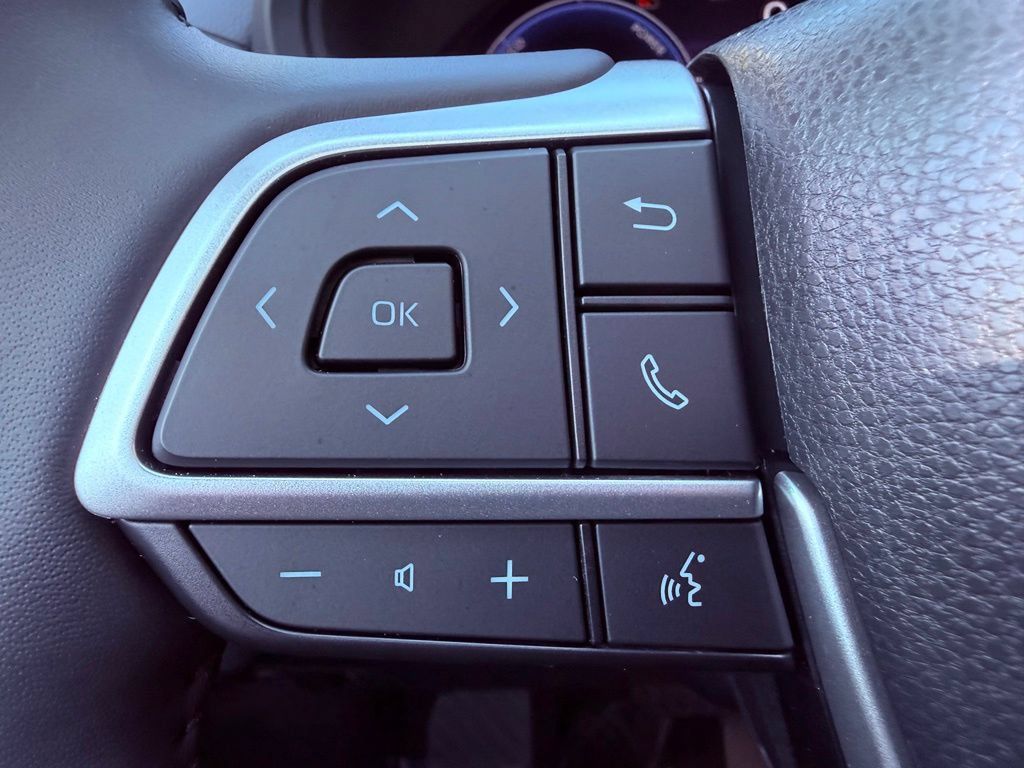 Used 2026 Toyota Grand Highlander AWD Hybrid image 25
