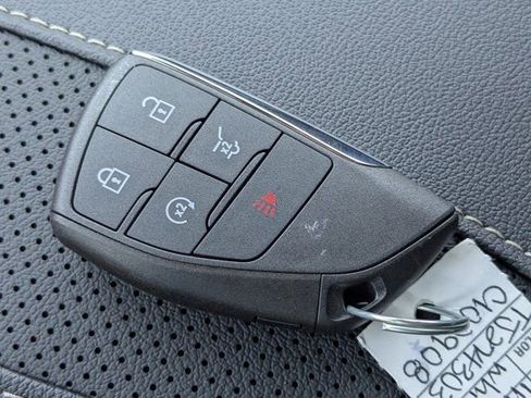 New 2026 Chevrolet Traverse High Country w/ LPO, Floor Liner Package image 29