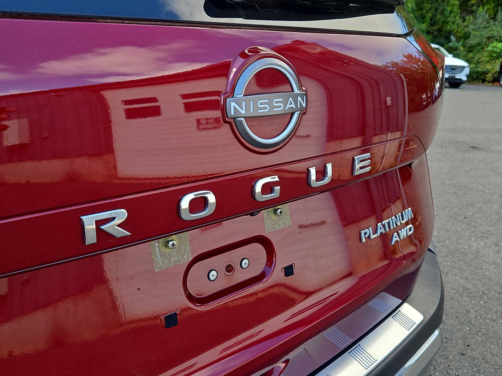 Used 2022 Nissan Rogue Platinum w/ Head-Up Display Package AWD/4WD image 31