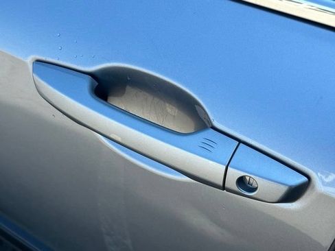 Used 2019 Honda CR-V EX image 16