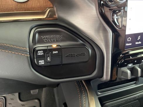 New 2023 RAM 3500 Limited image 37