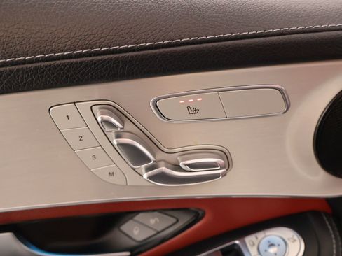 Used 2019 Mercedes-Benz GLC 300 4MATIC Coupe image 16