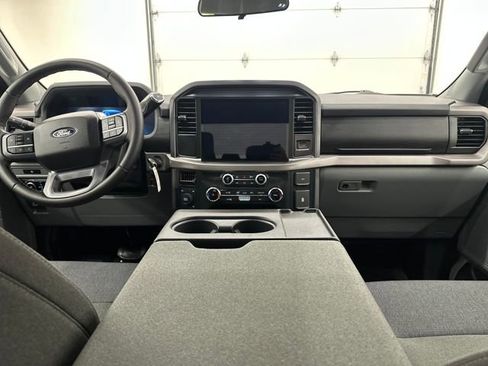 Certified 2025 Ford F150 XLT w/ Equipment Group 301A Standard image 15