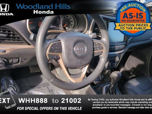 Used 2015 Jeep Cherokee Limited w/ Luxury Group image 9