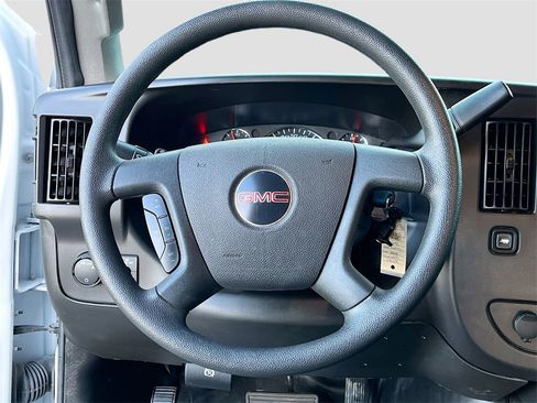 Used 2024 GMC Savana 2500 w/ Driver Convenience Package image 11