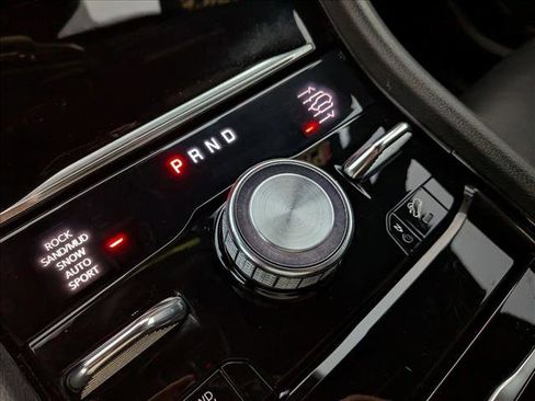 Used 2021 Jeep Grand Cherokee L Overland w/ Advanced Protech Group III image 15