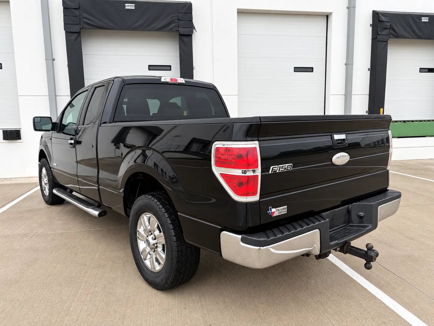 Used 2011 Ford F150 XLT w/ XLT Chrome Pkg RWD image 5