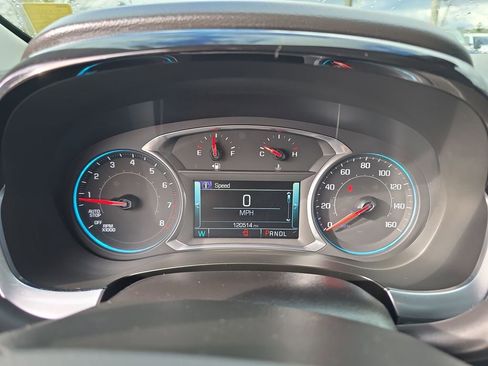 Used 2018 Chevrolet Traverse Premier image 12