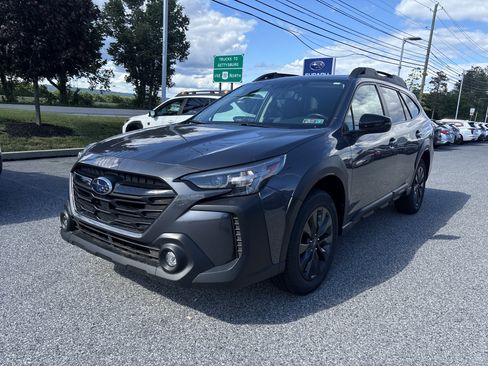 Used 2025 Subaru Outback Onyx Edition AWD/4WD image 22
