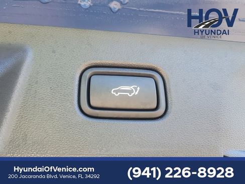 Certified 2023 Hyundai Tucson Limited image 18