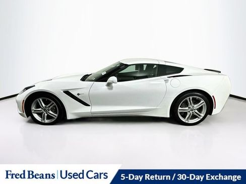 Used 2016 Chevrolet Corvette Stingray Coupe RWD image 7