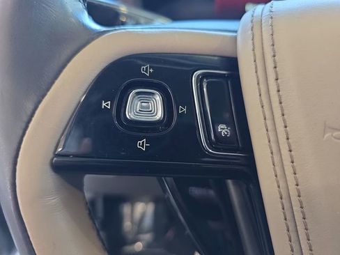 Used 2023 Lincoln Aviator Reserve w/ Equipment Group 201A AWD/4WD image 18